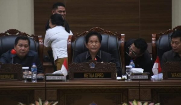 Ketua-DPRD-Andi-Silangen-750x375 (1)