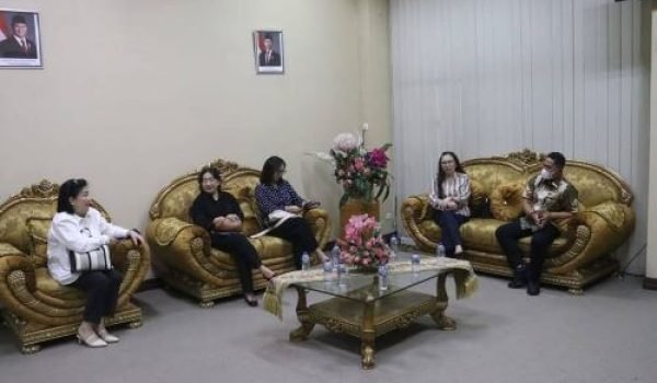 dprd-sulut-4 (1)